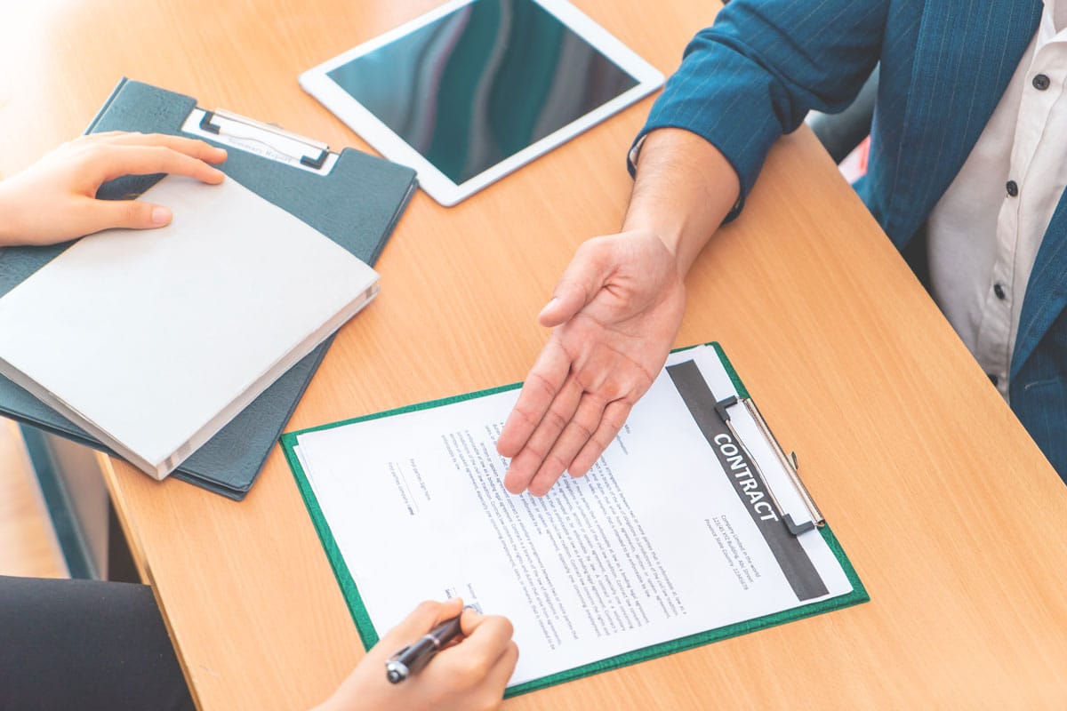 Can S Pass and Work Permit Holders Borrow From a Licensed Moneylender in Singapore?